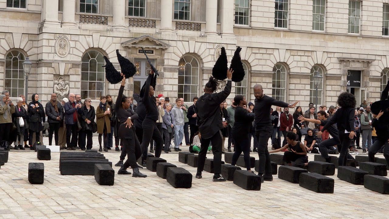 Grada Kilomba: O Barco / The Boat
