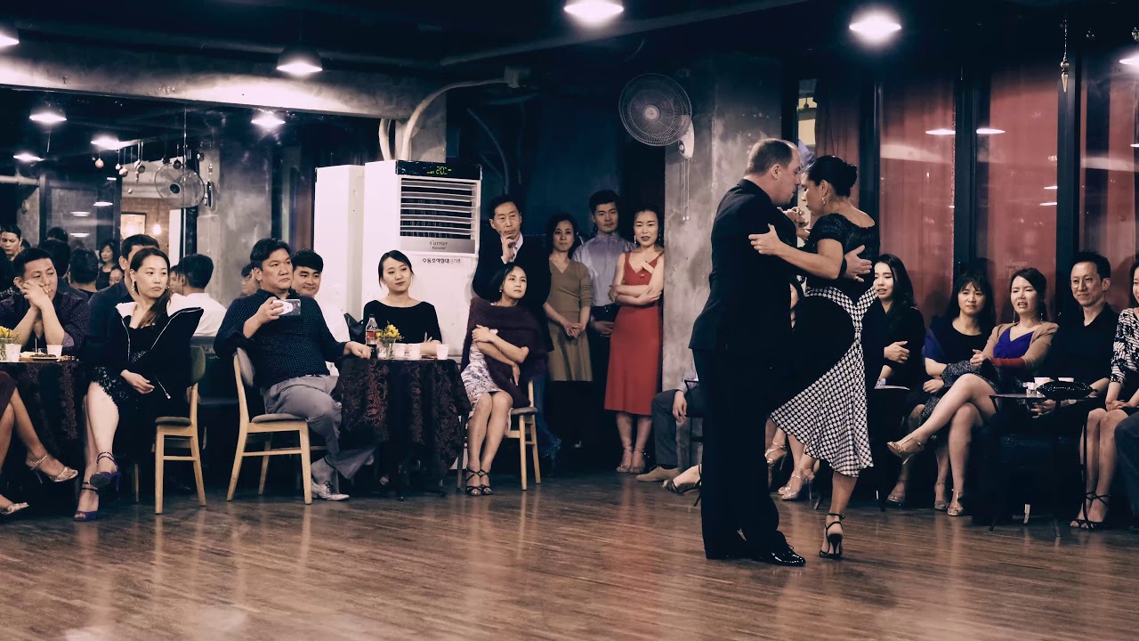 2019 Sebastian Missé y Andrea Reyero show #2 in El Unico