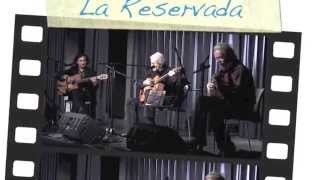 Carlos Diaz with Tres guitarras (La Reservada)