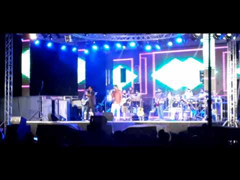 A very rare opportunity for Bathiya Santhush