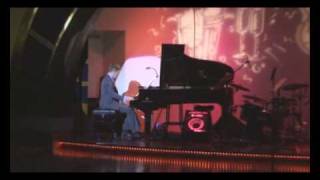 Cunard Queen Mary 2 QM2 Crossing: Passenger Talent Show