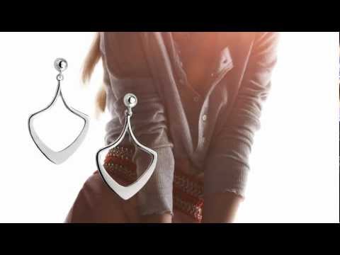 download lagu mp3 mp4 Elle Time And Jewelry, download lagu Elle Time And Jewelry gratis, unduh video klip Elle Time And Jewelry