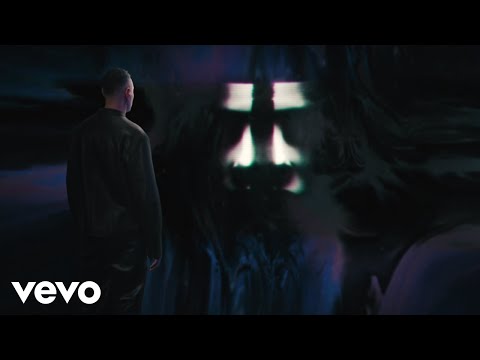 Marracash - MI SONO INNAMORATO DI UN AI (Visual)