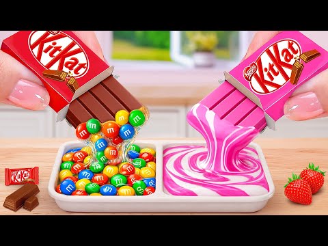 🍫ASMR Rainbow KITKAT vs Pink KITKAT Cake🍫Miniature Chocolate Drip Cake Recipe | Mina Sweet Baking