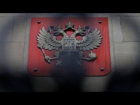 Mais de 100 diplomatas russos expulsos em todo o mundo