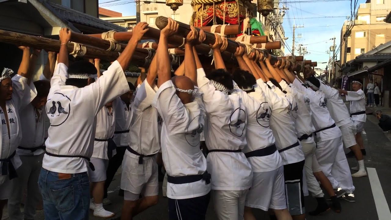穂蓼八幡神社 布団太鼓巡行　Youtube動画