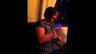 Nainey monkey shaker