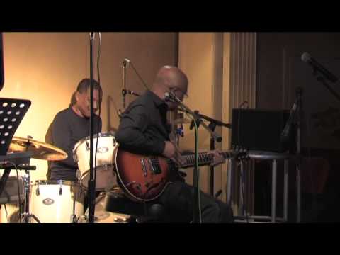 solo andrianasolo plays jazz