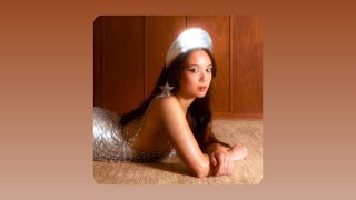 Download lagu Laufey - From The Start mp3 Download lagu Laufey - From The Start mp3