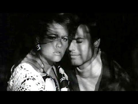 "Vaghe stelle dell'Orsa..." (1965) Claudia Cardinale & Jean Sorel