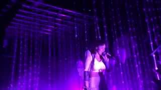 Purity Ring - Begin Again (Live) Oslo, 04/17/15