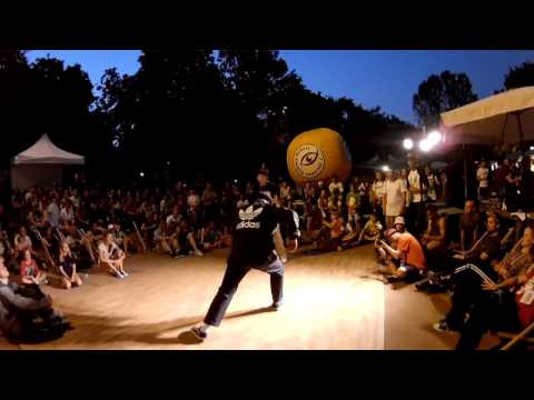 Dźwięk Złam 2016 POPPING 1vs1 semifinal - TWEETSON vs BIENIO