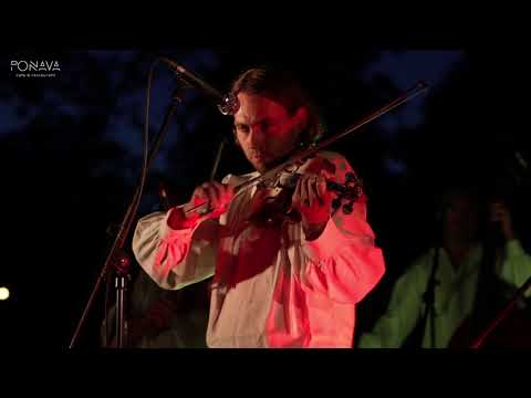 Dálava & HCM Petra Mičky live at PONAVA — Okolo Hradišťa voděnka teče (2017)