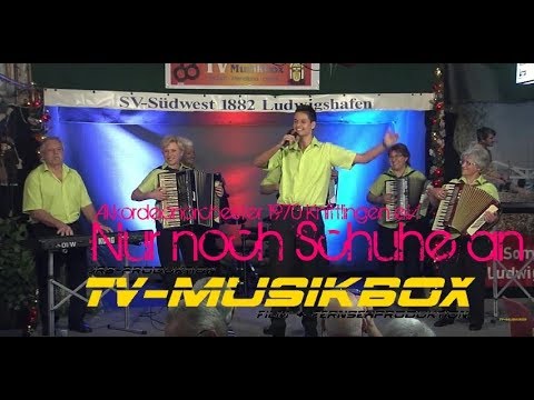 Akkordeonorchester 1970 Knittlingen e.V - Nur noch Schuhe an