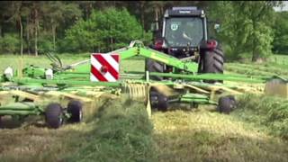 KRONE Swadro Twin Rotor Side Delivery Rakes