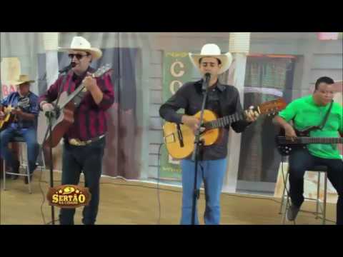 PEDACINHOS  - PEÃO CARREIRO & SILVANO