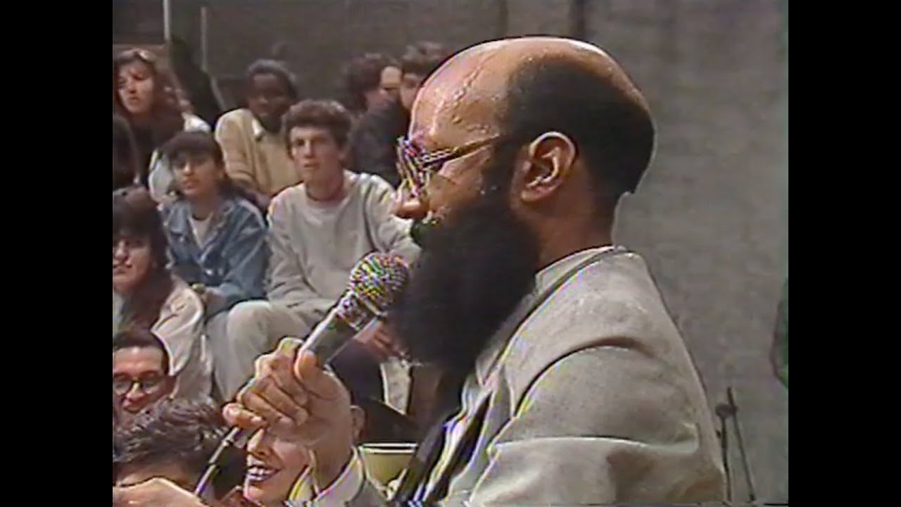 Dr. Enéas - "Sir, are you an atheist?"