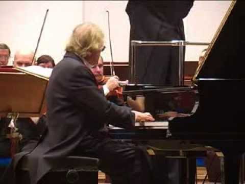 L.v. Beethoven: Piano Concerto No. 5, 
