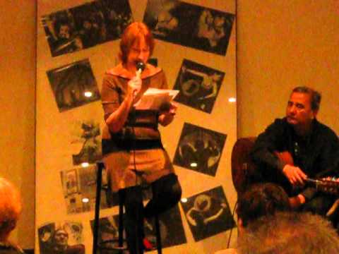 BEA LA BAILARINA DE TANGO interpretando GENTE NECESARIA  poema   en Carlos Gardel Tiempo de Tango