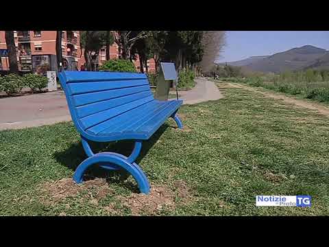 2021-04-03 PRATO - UNA PANCHINA BLU PER SENSIBILIZZARE SULL'AUTISMO