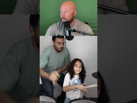 Drum teacher teaches a kid how to play the drums #shorts