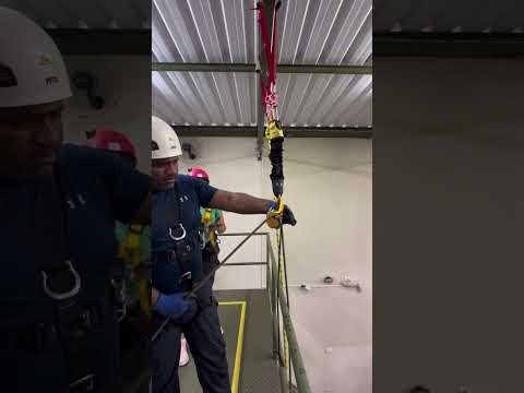 Petzl Jag Rescue Kit em ação 💪✅ kit de Resgate #petzl #resgate #spelaion