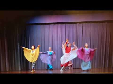 Tone Eurythmy class practice, Eurythmy Spring Valley, 2015.
