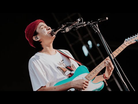 Phum Viphurit - Live At Head In The Clouds LA 2023