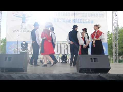 Dans Frantuzesc - Tourdion / French Traditional Dance - Tourdion