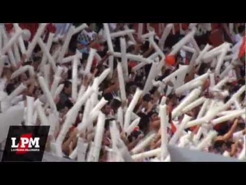 "River, mi buen amigo - Recibimiento espectacular - Superclásico Torneo Inicial 2012" Barra: Los Borrachos del Tablón • Club: River Plate
