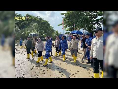 DIRPOLAIRUD POLDA KALTIM JAGA LINGKUNGAN SEPINGGAN BALIKPAPAN