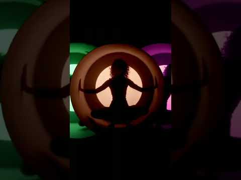 R3HAB, TINI, Reik - Bésame (I Need You)