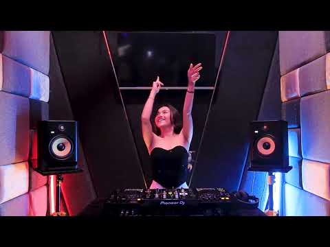DJ BABY CHIA | BREAKBEAT BABY DON'T GO VIRAL TIKTOK| FULL BASS 2025