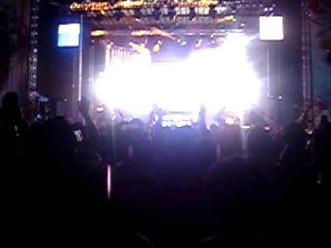 Fake Blood playing mind dimension at Electric Daisy Carnival 2009