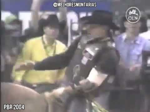 ADRIANO MORAES X CROSSFIRE HURRICANE - PBR 2004 - 93 PTS #rodeio #rodeo #pbr