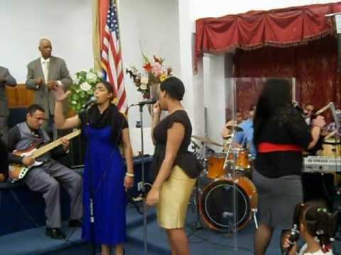 Coro Jehová Shalom - Ponte La Armadura