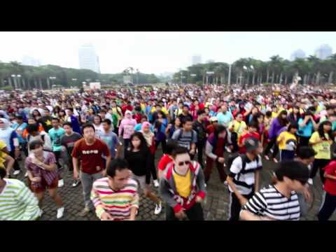 The Biggest Flashmob in Indonesia #POSITIVEJAKARTA
