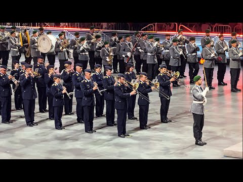 Zum Städtel hinaus/Chariots of Fire - Finale Musikfest der Bundeswehr 2024 - Musikkorps Bundeswehr