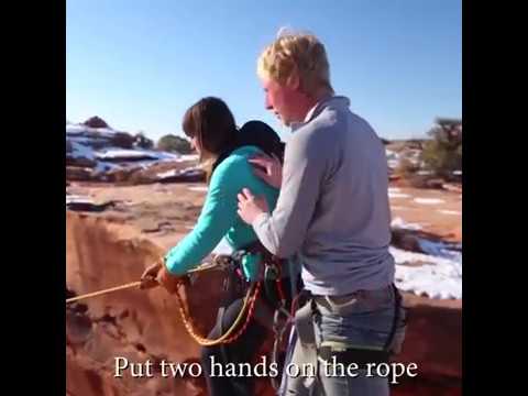 Boyfriend pushes girlfriend off cliff - Fastest way to end a Relationship :D