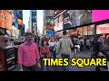 How Busy Is Times Square At 5pm On Saturday Evening NEW YORK CITY Walking Tour 4K