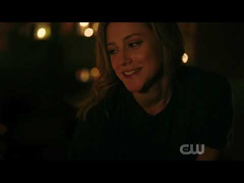 Riverdale 4x15: Varchie + Bughead + Barchie text scene