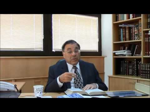 Rabbi Shlomo Riskin speaks about Parshat Chaye Sarah -- 'Torah Lights" 5777