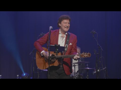 Arne Benoni - Waiting For A Train