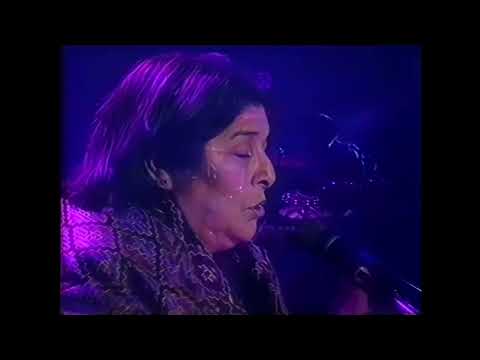 Mercedes Sosa - Taki Ongoy II (en vivo)
