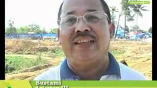 preview picture of video 'Ratusan Croser Ramaikan Kejurda Motocross Bupati Kampar II.flv'