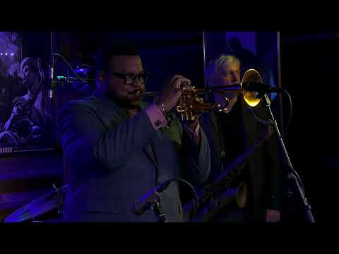 Grant Stewart & Jeremy Pelt - Straight Street