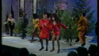 Darlene Love and Ronnie Spector - Christmas medley