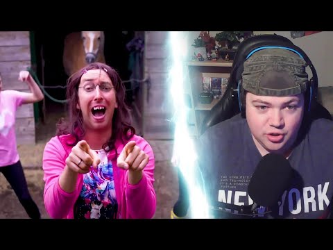 Mareike - Pferdemädchen Musikvideo | REAKTION