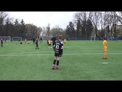 3/4 MKS Polonia I Warszawa 5:1 UKS Otwock FC Champion, liga MZPN 2010