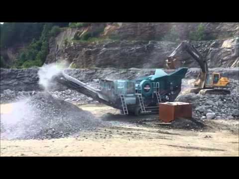 Premiertrak 600 Jaw Crusher | Crushing Granite